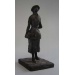 Figurka - "Uczennica" - kopia rzeźby Edgara Degas "Schoolgirl" z 1881 r