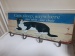WIESZAK ŚCIENNY W STYLU VINTAGE - z kotem - Cats sleep anywhere - 4 haczyki